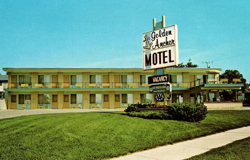 Golden Anchor Motel (Budget Host Inn) - Old Postcard (newer photo)